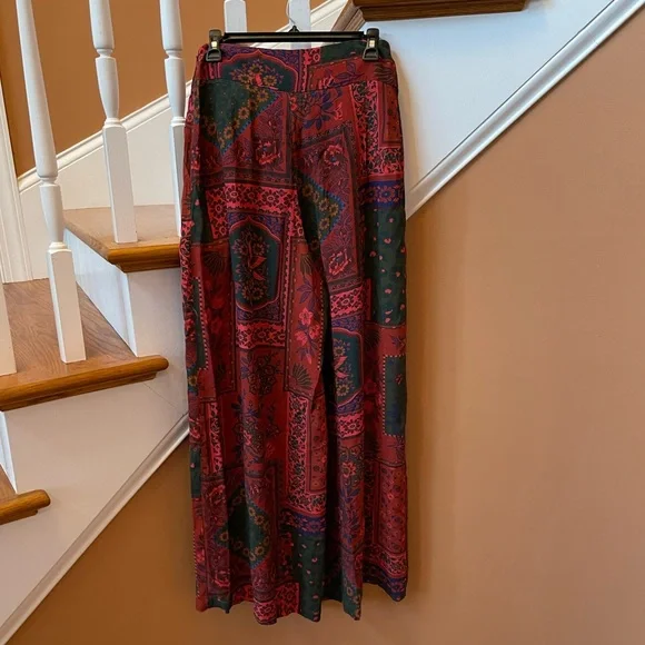 FARM Rio Red and Green Wide Leg Pants - Picture 5 of 8